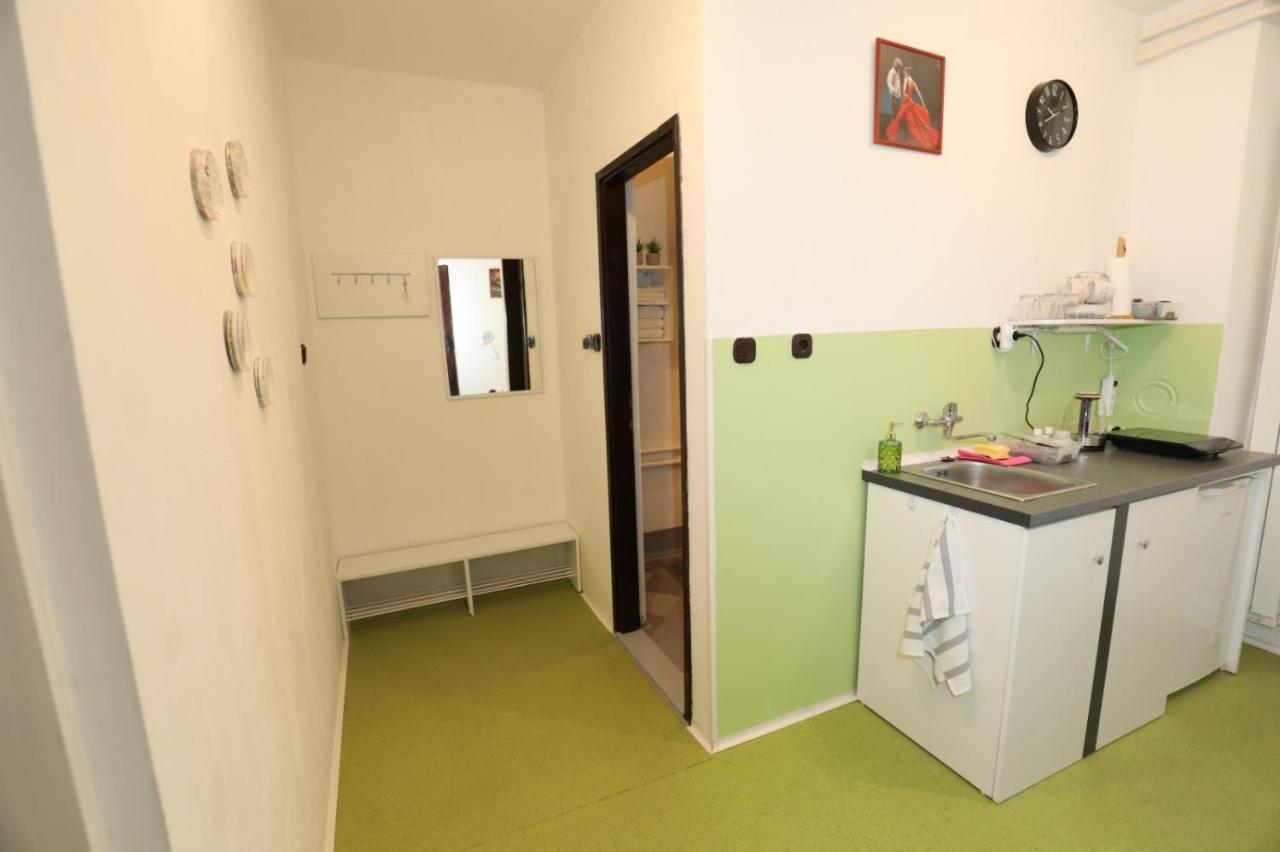 Maple Place Велика Горица Екстериор снимка